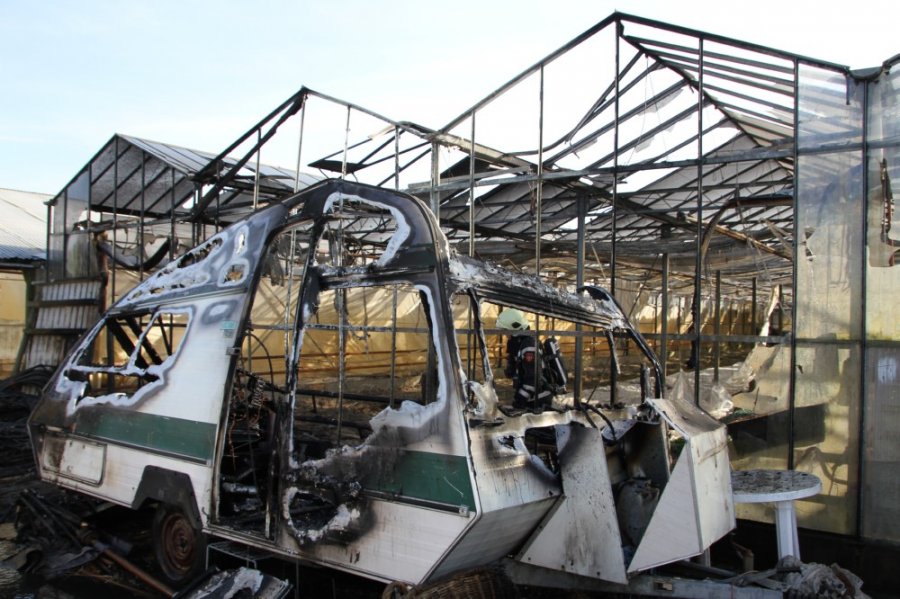 Caravanbrand Beeklaan Hillegom